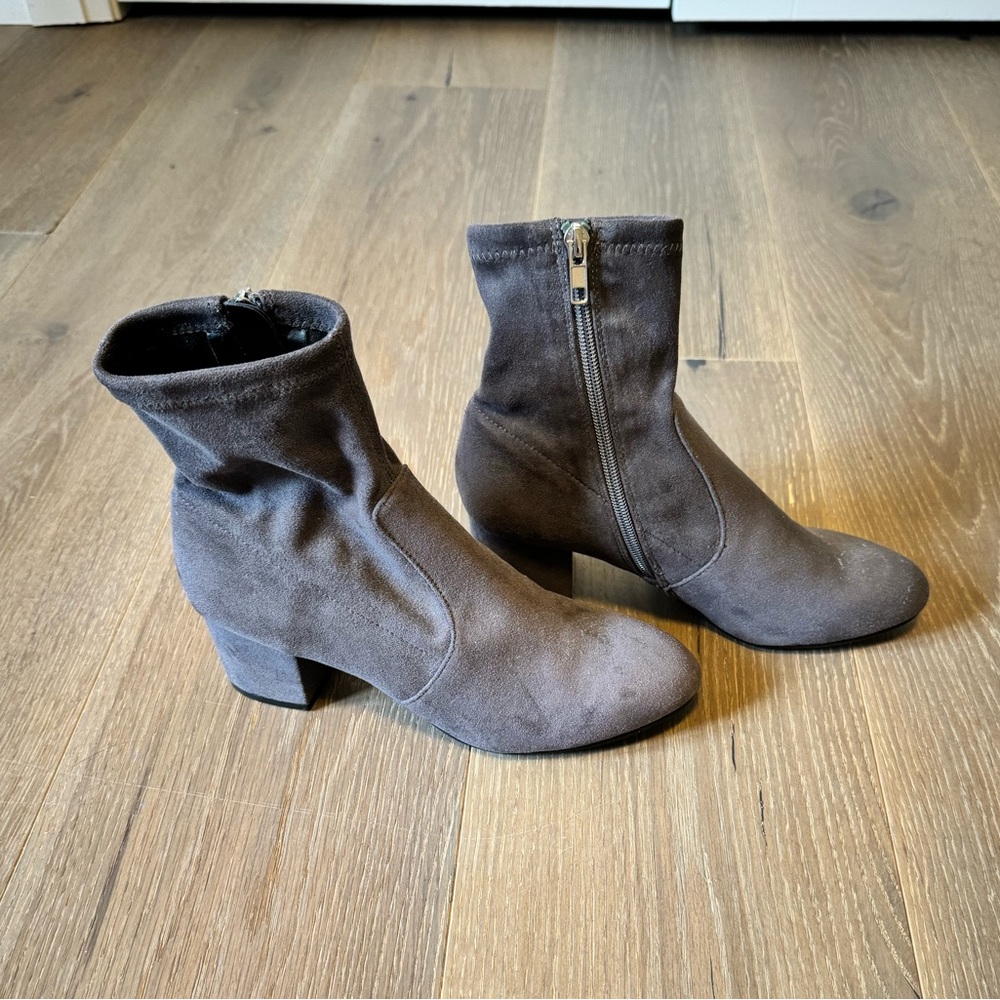 Steve Madden Irven Grey Suede Heeled Boot
